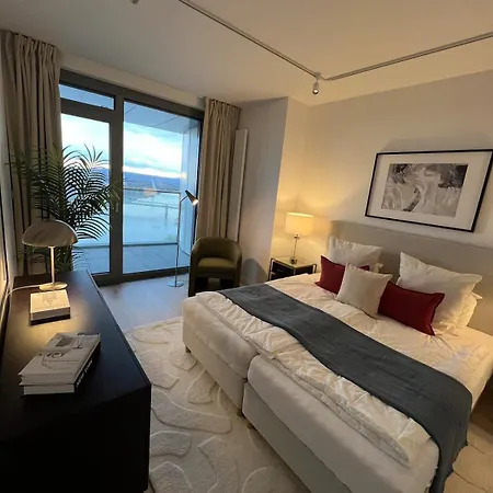 Breathtaking Old Town & Danube View With Free Parking *
